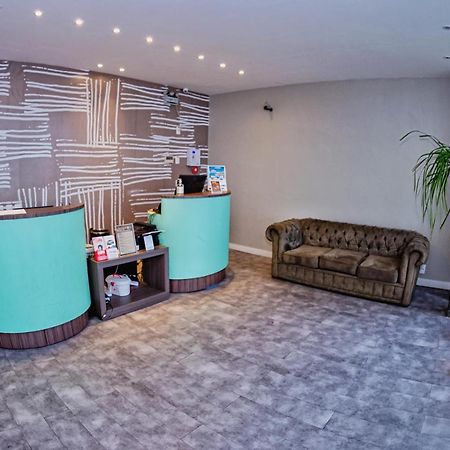 B Hotel Салвадор Екстер'єр фото