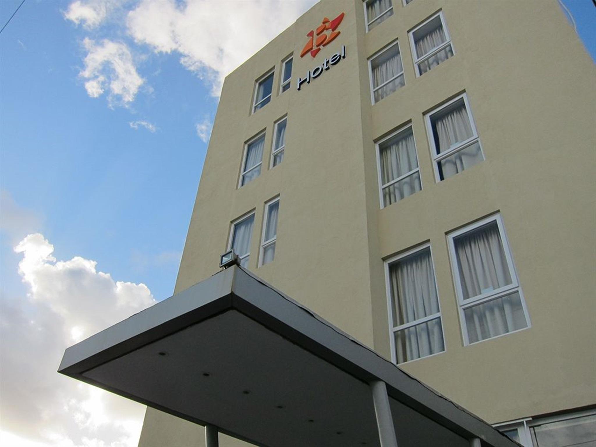 B Hotel Салвадор Екстер'єр фото